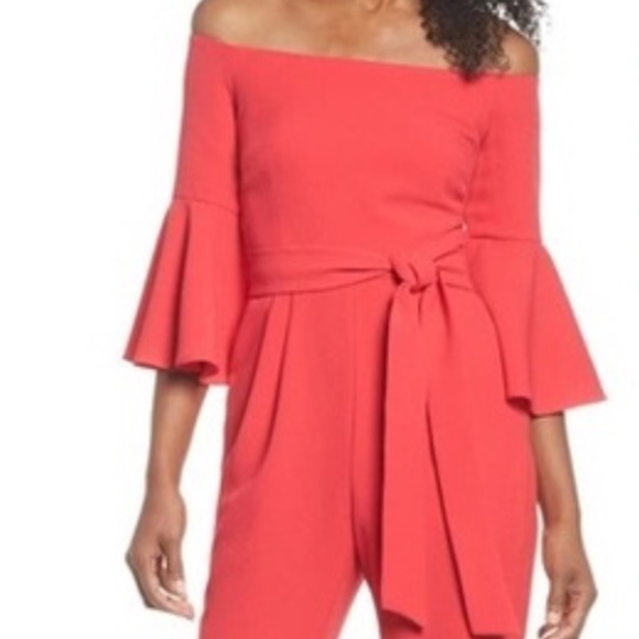 Eliza J - Picture 2 of 3